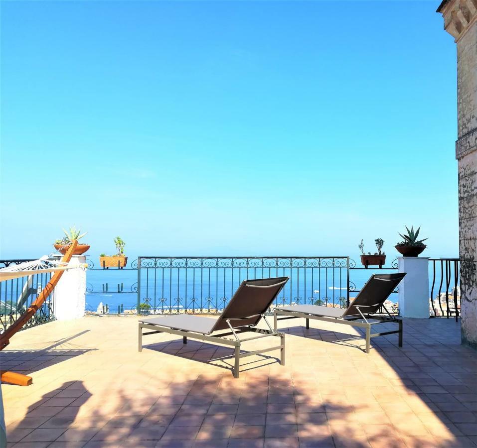 Villa Mundis Relais Massa Lubrense Exterior photo